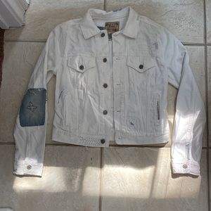BRAND NEW POLO RALPH LAUREN DISTRESSED WHITE DENIM JACKET